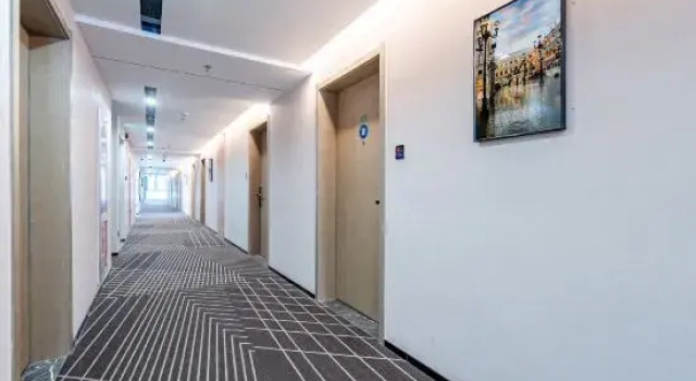 Vanshu Hotel (Jinan CBD Convention and Exhibition Center Store), Prenota Hotel Hotel a Shandong con parcheggio, Parcheggio
