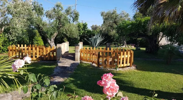 Villa Stella - Salento Puglia, Book Villa Sommerhuse i Murgia, Hytte