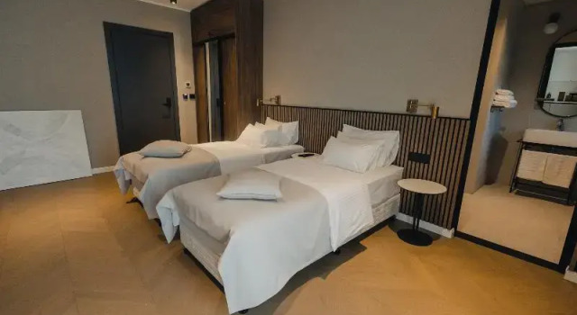 Трёхместный номер Standard с балконом Hotel Flaneur