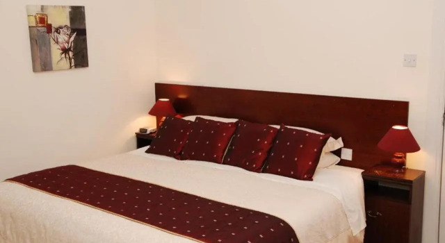 Kilburn House, Book Hotel Hotels in Kerry with Parking, Parking