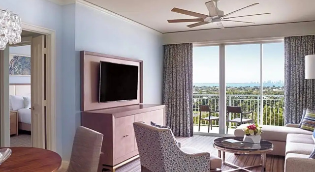 1 Bedroom Executive Double Suite Partial Ocean View Ritz-Carlton Key Biscayne Miami