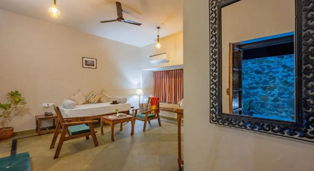 Двухместный люкс Sariska Courtyard by Armr Hospitality