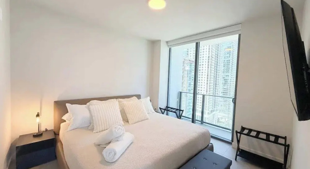 Апартаменты с 2 комнатами с видом на город 501 First Bayfront