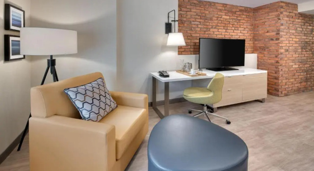 Двухместный номер Deluxe The Insignia Hotel, Sarnia, a Tribute Portfolio Hotel