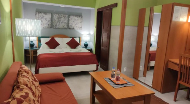 Двухместный номер Comfort с балконом и с красивым видом из окна Hotel Oswaldo