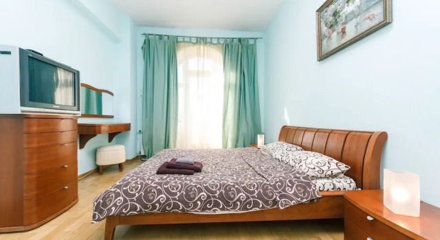 Apartments Kreshchatik 27-28, Rezervovat Apartmán Kyjev Kijev