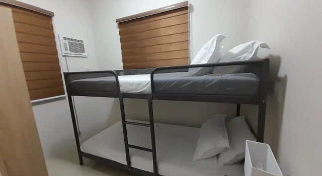 Manzil Anilao B&B 2 bdr apt U4, Забронировать Отель «постель и завтрак» Мабини 