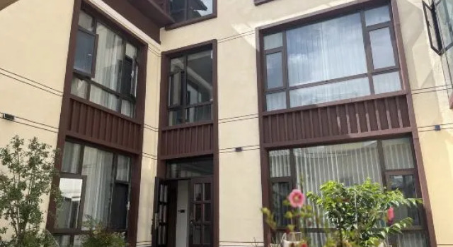 Shangri-La Suiyuan Homestay