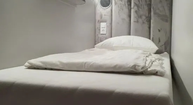 Капсула Deluxe Dutchies Hostel