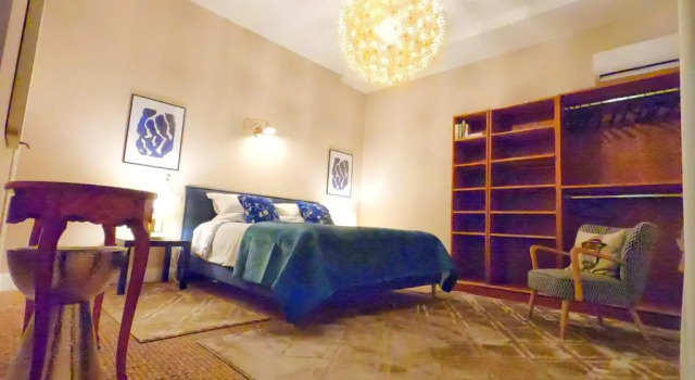 Апартаменты CARCASSONNE HISTORIC DUPLEX 4 star air conditioned APARTEMENT d`ÉGLANTINE
