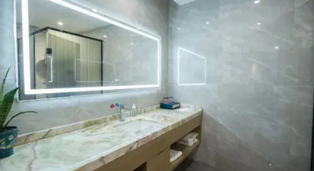 Двухместный люкс in Hotel (Xiangyang Erqi Store)