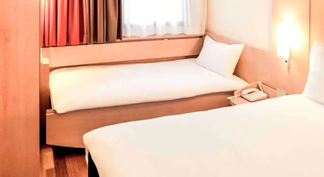 Трёхместный номер Standard ibis Lyon Gare Part Dieu