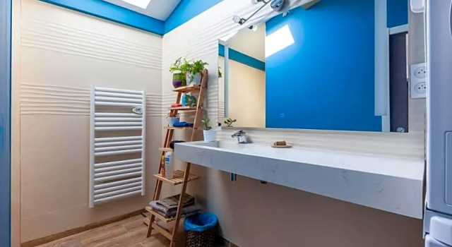 Alpinias Bed and Breakfast, Забронировать Отель Марсель Буш-дю-Рон, рядом с Palais Omnisports Marseille Grand-Est
