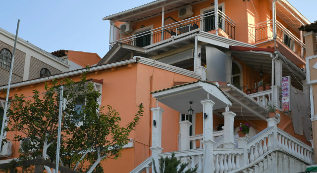 Hotel Miami Sea View, Забронировать Отель Отели периферии Ионических островов с парковкой, Парковка