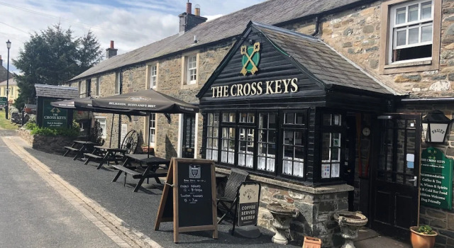 Cross Keys, Book Hotel Hoteller i Borders med parkering, Parkering