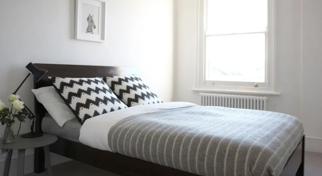 2 Bedroom Top Floor Apartment in Islington, Varaa Huoneisto Asunnot kohteessa Merseyside, Huoneisto