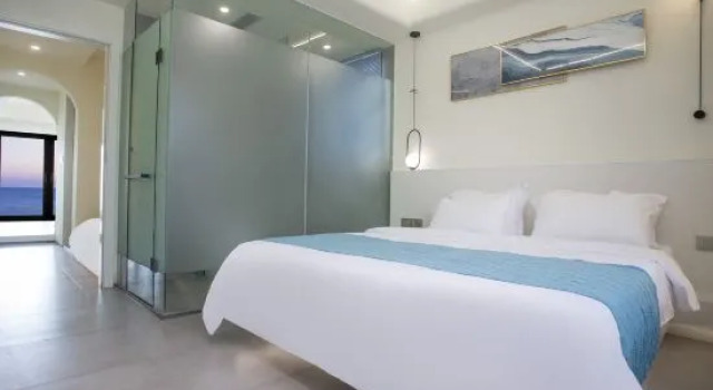 Семейный люкс с 2 комнатами с видом на море Sanya Panda's Powder House Sea View Beautiful Suites