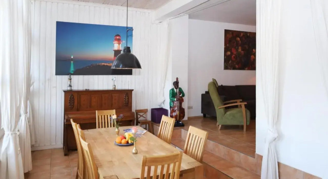 Ferienwohnungen -Am Strom 41- in Warnemünde, Забронировать Отель Росток Мекленбург-Померания, рядом с Набережная Варнемюнде