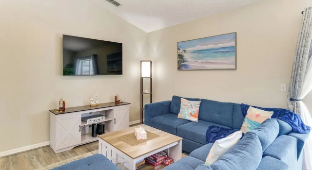 Florida Family Fun! Tranquil Home w/ Water Views, Book Feriehus Villaer i Florida, Villa