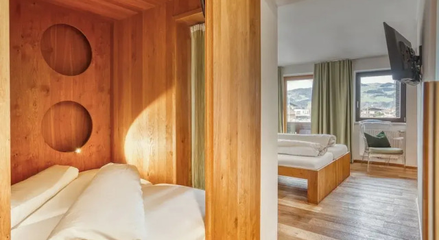 Семейный номер Standard с балконом Hotel Wirtshaus Sattlerwirt