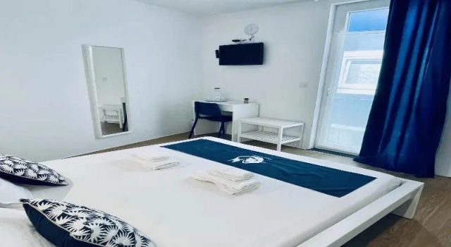 Двухместный номер Standard с балконом Partenope Hostel and Suites