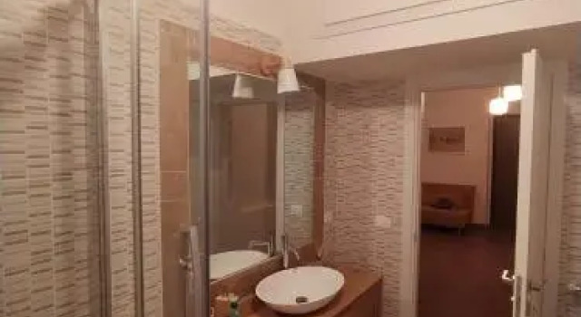 Dimora Ninfee, Prenota Hotel Roma 