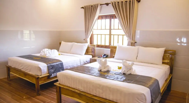 Четырёхместный семейный номер Standard с видом на сад Mui Ne Beach Hotel
