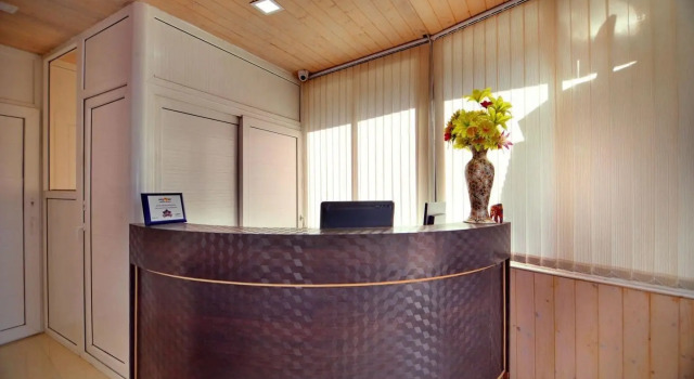 Hotel Abshar