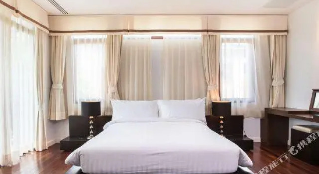 Вилла Amatapura Beachfront Villa 14, SHA Certified