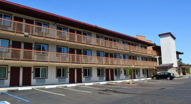 Номер Standard Red Roof Inn & Suites Sacramento North