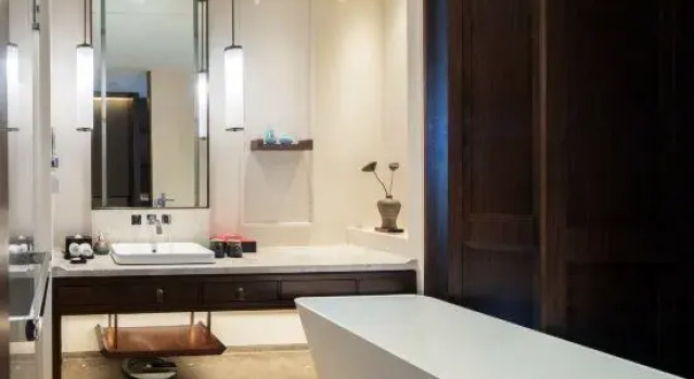 Suite Pingtian Peninsula Hotel
