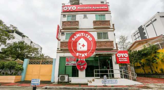 OYO 117 Rochelle Apartelle, Book Hotel Quezon City Metro Manila