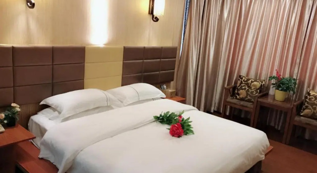 Shenzhen Haoyuejia Hotel, Boek Hotel Hotels in Guangdong met parkeren, Parkeren