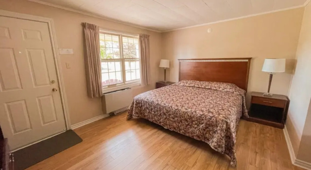 Семейный люкс Silverwood Motel