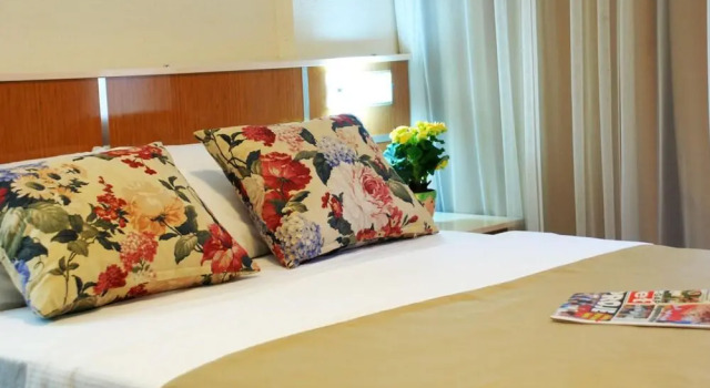 Palm Beach Hotel