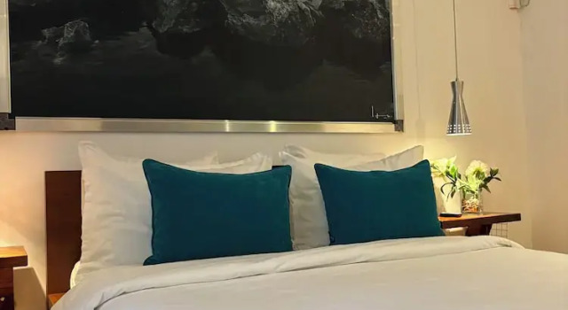 Двухместный люкс Comfort с балконом Lofts Jacques-Cartier Free Parking