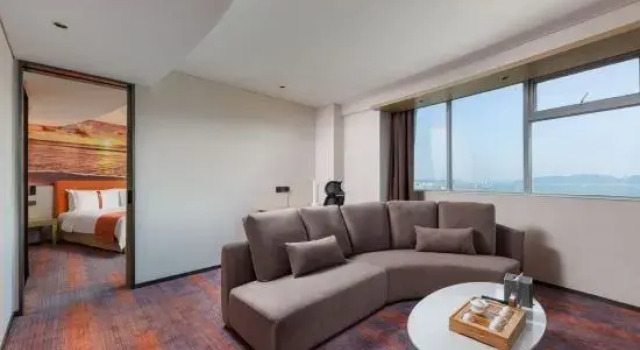 Люкс Business c 1 комнатой с видом на море Sunshine Coast Hotel Huizhou