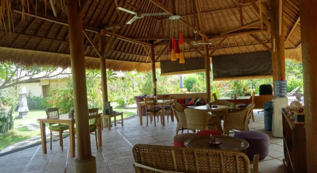 Вилла с 2 комнатами Sunia Loka Bungalows & Dive Center