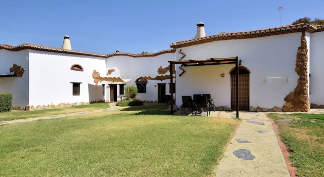 Cave House With Private Terrace on a Small Complex