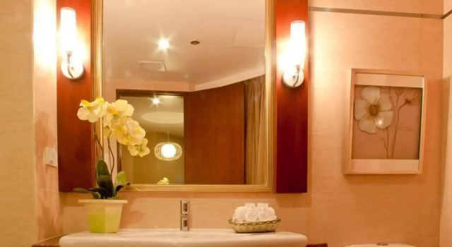 Royal Garden Hotel, Boek Hotel Ozamiz Filippijnen