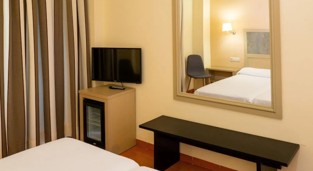 Номер Classic с балконом Hotel Alcoceber
