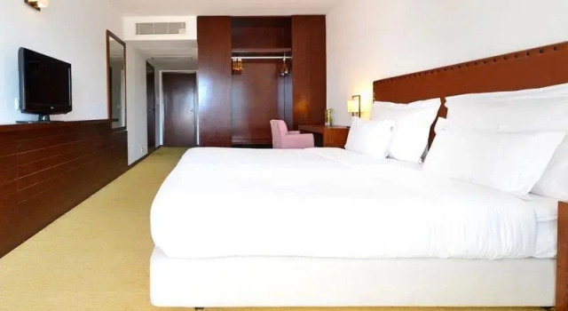 Четырёхместный люкс с 2 комнатами Pousada Do Geres – Charming Hotel