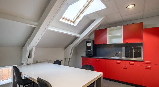 Кровать в общем номере с видом на город City Trip Hostels Amsterdam-Purmerend