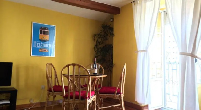 Casa dos Poiais