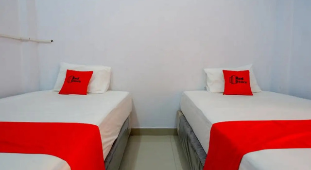 RedDoorz near Lokawisata Baturaden 2