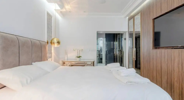 Beautifully Refurbished 2BD Flat - Earl's Court!, Забронировать Апартаменты/квартира Апартаменты Лондона, рядом с Эрлс Корт, Апартаменты/квартира