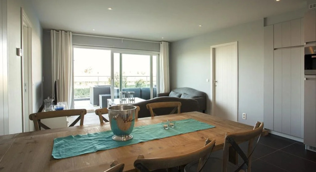 Duplex Villa Capricia appartement met zwembad Nieuwpoort Jachthaven, Book Villa Cottages in West-Flanders, Cottage