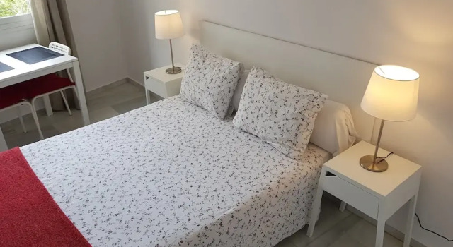 Fan Flat Málaga, Забронировать Отель Отели Малаги 3 звезды, рядом с Торговый центр El Corte Ingles, 3*