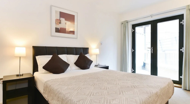 Апартаменты с 3 комнатами Chancery Lane City Apartments