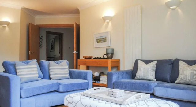 1 Crabshell Quay
